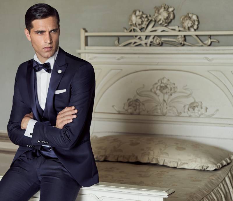 Smoking homme bleu nuit Lubiam pour un mariage à Marseille