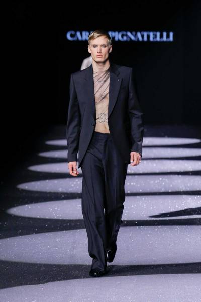 FASHION SHOW CARLO PIGNATELLI BARCELONA BRIDAL 2024