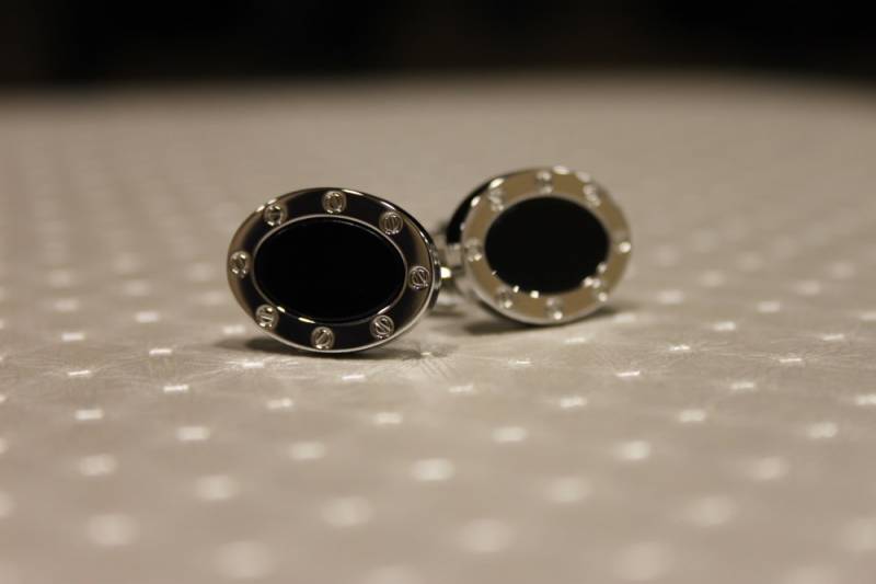 boutons de manchette marseille 13011