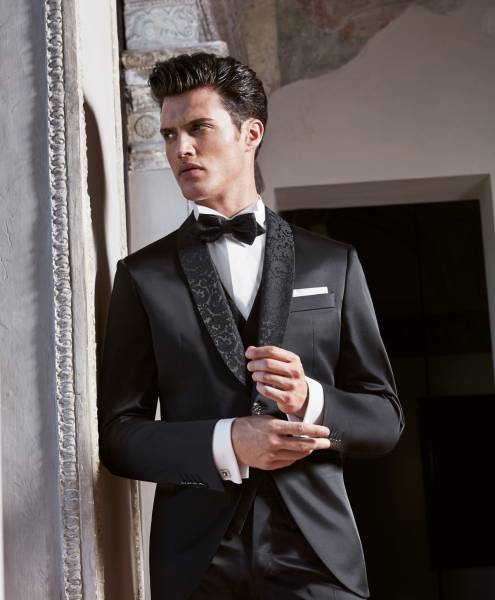 smoking gris bleu pour un mariage en provence sur marseille