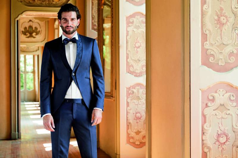 costume de mariage col mao bleu nuit sur Marseille proche Avignon