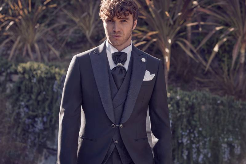 SMOKING COL POINTE NOIR A MOTIF